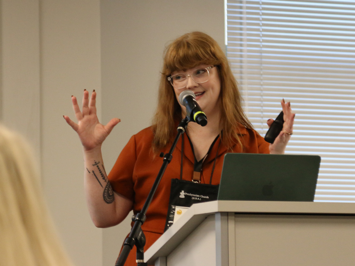 Kate Trigger Duffert, director of General Assembly Planning, explains to committee leaders what their varying roles entail.